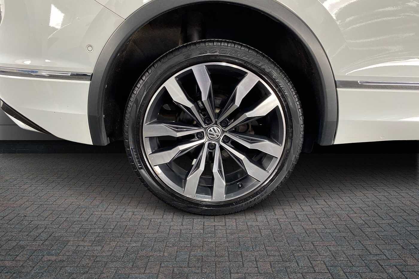 Volkswagen Tiguan Allspace 1.5 TSI EVO R-Line Tech SUV 5dr Petrol DSG Euro 6 (s/s) (150 ps)